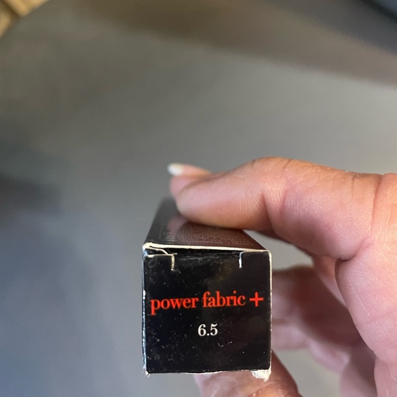 Giorgio Armani concealer - Picture 3 of 6